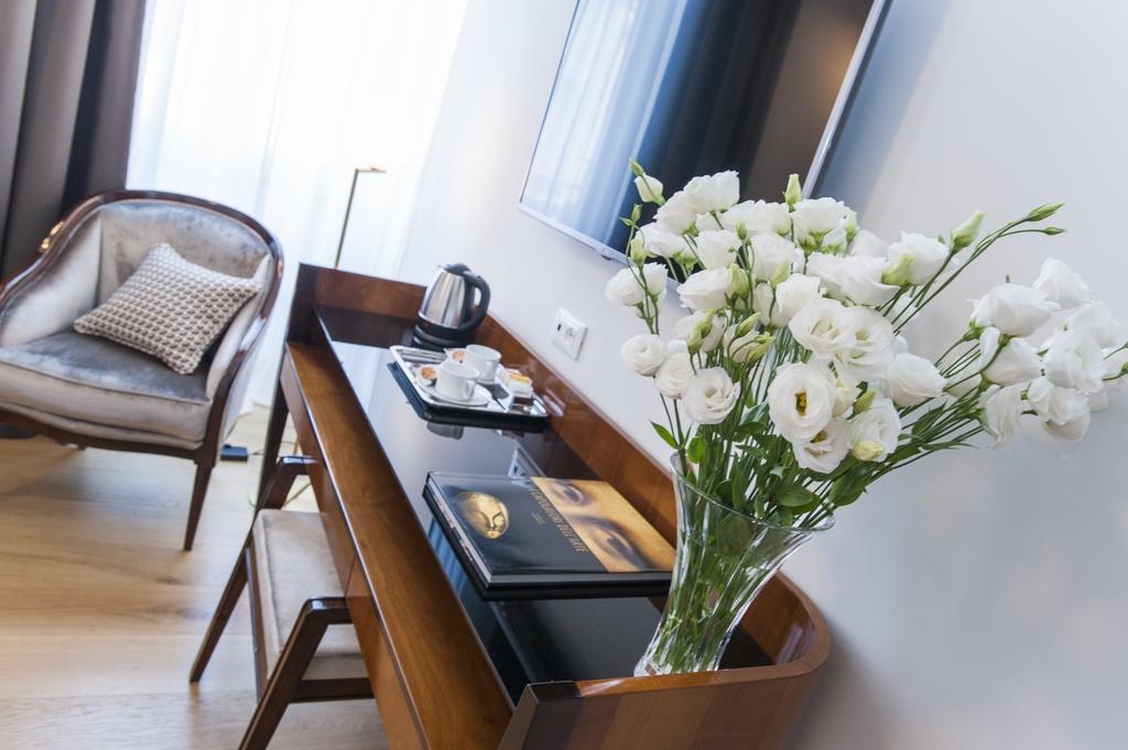 Отель Relais Rione Ponte Рим Номер фото